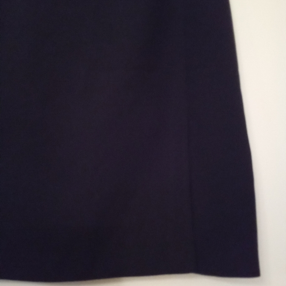 Friction Ladies Zip up Navy  Pencil Skirt - Picture 6 of 14